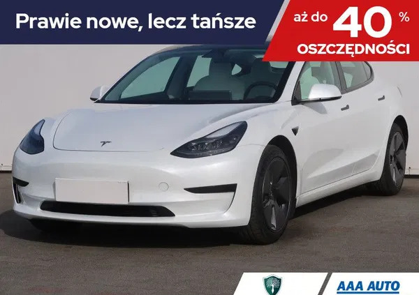 tesla model 3 mazowieckie Tesla Model 3 cena 150000 przebieg: 18868, rok produkcji 2022 z Sława